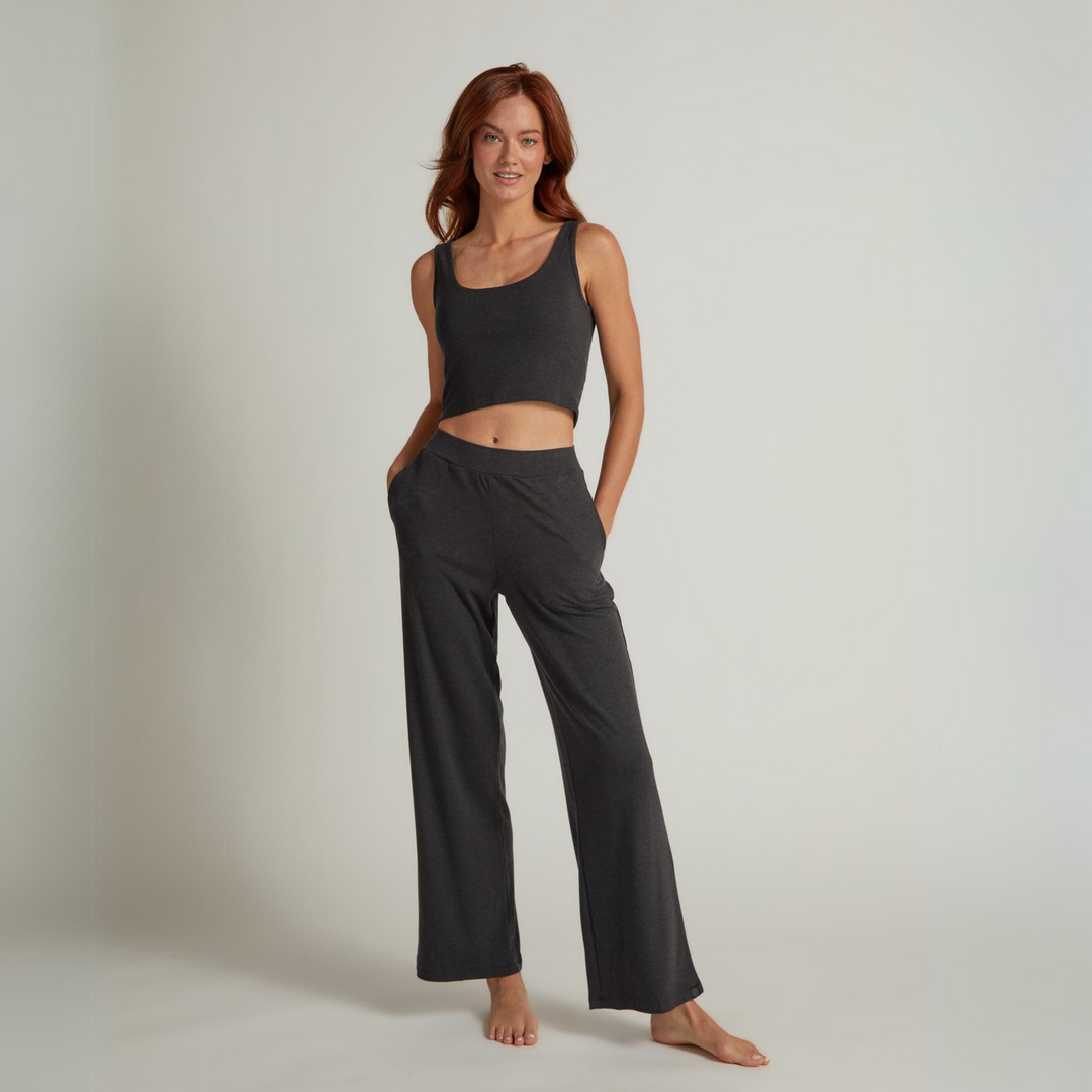 Linen Dream Pants: Loose-Fitting Yoga Pants for Women
